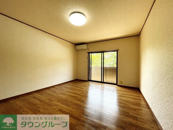 サンマリーCの物件内観写真